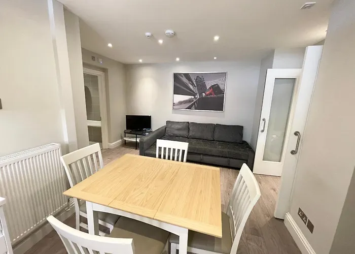 Stylish Apartments In Victoria & Westminster